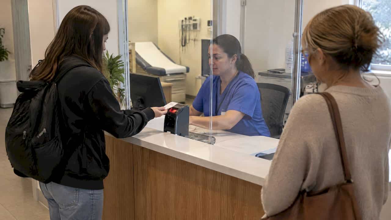 Illustration of patient portal privacy controls